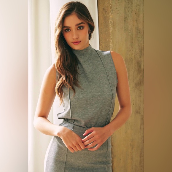 NWT Boutique Claire 2-Piece High Neck Top & Maxi Skirt Set – Gray - Picture 5 of 12